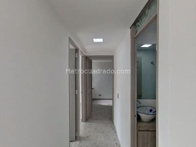 Apartamento en venta en San Antonio De Prado, Medellín · foto 8 de 16