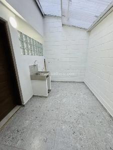 Casa de 4 alcobas en arriendo en Santa Monica, Medellín, 250 m² · foto 13 de 20