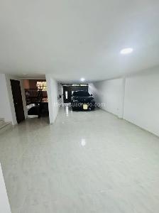 Casa de 4 alcobas en arriendo en Santa Monica, Medellín, 250 m² · foto 18 de 20