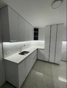 Casa de 4 alcobas en arriendo en Santa Monica, Medellín, 250 m² · foto 2 de 20
