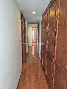 Apartamento en venta en Santa Barbara Central, Bogotá · foto 9 de 17