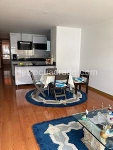 Apartamento en venta en Santa Barbara Central, Bogotá · foto 16 de 17