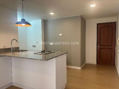 Apartaestudio en venta en Chapinero Marly, Bogotá, 30 m² · foto 1 de 8