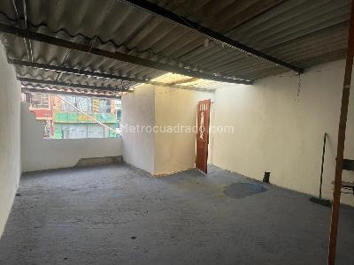 Casa de 5 alcobas en venta en Galan, Bogotá, 180 m² · foto 7 de 8
