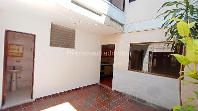 Casa de 4 alcobas en venta en Rivera Escobar, Palmira, 170 m² · foto 4 de 19