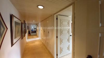 Apartamento de 4 alcobas en venta en Normandia, Cali, 320 m² · foto 15 de 20