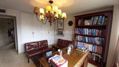 Apartamento de 4 alcobas en venta en Normandia, Cali, 320 m² · foto 18 de 20