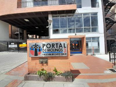 Apartamento de 2 alcobas en arriendo en Molinos Del Sur, Bogotá, 49 m² · foto 2 de 19