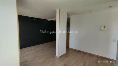 Apartamento de 2 alcobas en arriendo en Molinos Del Sur, Bogotá, 49 m² · foto 14 de 19