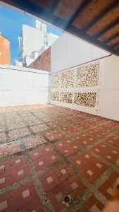 Casa de 5 alcobas en venta en Provenza, Bucaramanga, 630 m² · foto 19 de 20