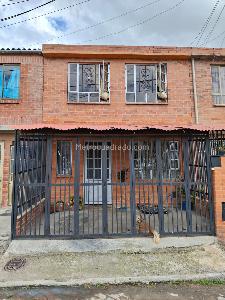 Casa en venta en Centro, Cajicá · foto 3 de 20
