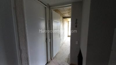 Apartamento en venta en Evaristo Garcia, Cali · foto 4 de 20