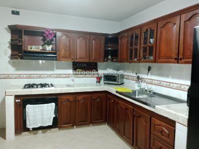 Casa de 5 alcobas en venta en La Libertad, Cali, 435 m² · foto 7 de 20
