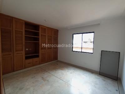 Apartamento de 4 alcobas en venta en Versalles, Cali, 307 m² · foto 17 de 20