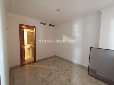 Apartamento de 4 alcobas en venta en Versalles, Cali, 307 m² · foto 19 de 20