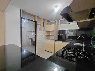 Apartamento de 3 alcobas en venta en Santa Monica Residencial, Cali, 130 m² · foto 13 de 20