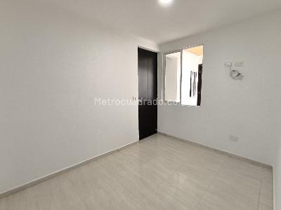 Apartamento de 2 alcobas en arriendo en La Flora, Cali, 70 m² · foto 12 de 14