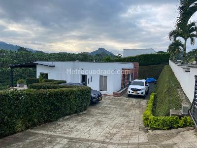 Casa en venta en Combia, Pereira · foto 3 de 20