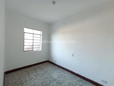 Casa de 4 alcobas en venta en Alameda, Cali, 140 m² · foto 13 de 15