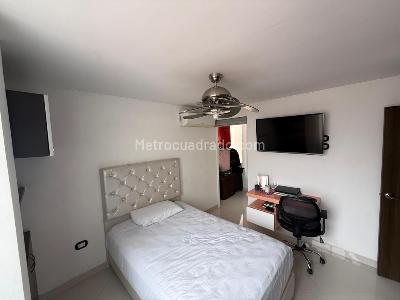 Casa de 3 alcobas en venta en Prados De Cañaveral, Floridablanca, 270 m² · foto 11 de 20
