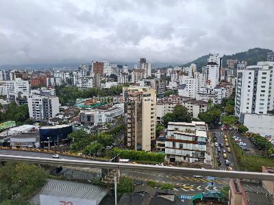 Apartamento en venta en Pinares, Pereira · foto 13 de 20