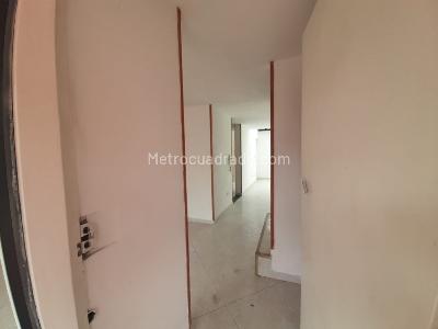 Casa de 3 alcobas en venta en Centro A Media Cuadra Del Parque Principal De Chia, Chía, 83 m² · foto 8 de 20