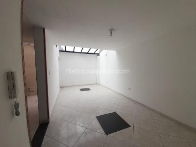 Casa de 3 alcobas en venta en Centro A Media Cuadra Del Parque Principal De Chia, Chía, 83 m² · foto 11 de 20