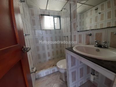 Casa de 3 alcobas en venta en Centro A Media Cuadra Del Parque Principal De Chia, Chía, 83 m² · foto 12 de 20