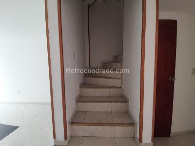 Casa de 3 alcobas en venta en Centro A Media Cuadra Del Parque Principal De Chia, Chía, 83 m² · foto 18 de 20