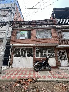 Casa en venta en Ciudad Kennedy Central, Bogotá · foto 2 de 15
