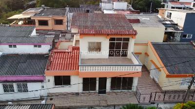 Casa en venta en Jardin I, Pereira · foto 3 de 13