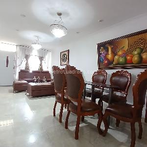Casa de 5 alcobas en venta en Ulpiano Lloreda, Cali, 255 m² · foto 3 de 20