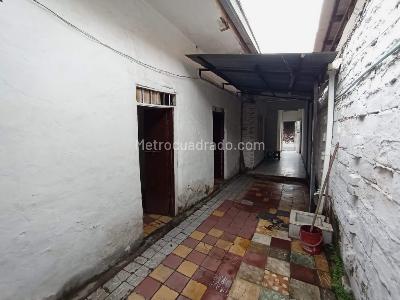Casa de 5 alcobas en venta en Obrero, Cali, 141 m² · foto 7 de 20
