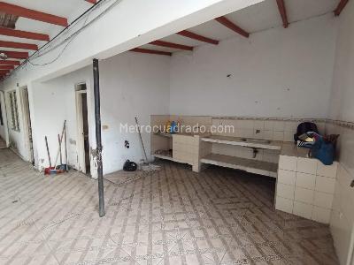Casa de 5 alcobas en venta en Obrero, Cali, 141 m² · foto 10 de 20