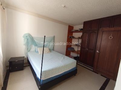 Apartamento de 4 alcobas en venta en Urb, Palmira, 192 m² · foto 3 de 20