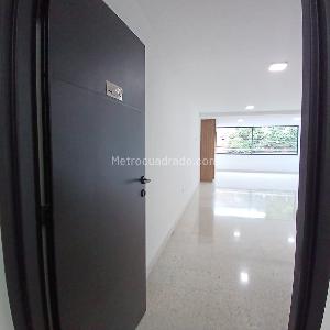 Apartaestudio en arriendo en San Bosco, Cali, 52 m² · foto 2 de 20