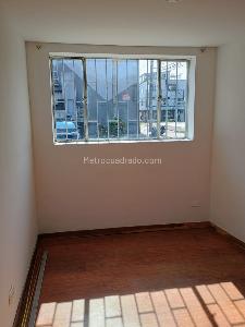 Casa de 5 alcobas en venta en La Estrada, Bogotá, 153 m² · foto 16 de 18