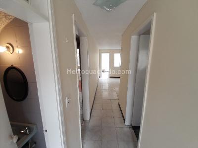 Casa de 4 alcobas en venta en San Jose De Spring, Bogotá, 124 m² · foto 3 de 20