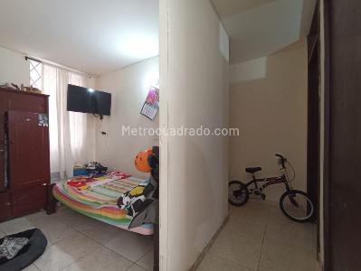 Apartamento de 3 alcobas en venta en Valle Grande, Cali, 55 m² · foto 8 de 14
