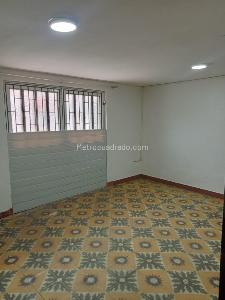 Casa de 5 alcobas en venta en San Pablo, Bogotá, 130 m² · foto 2 de 20