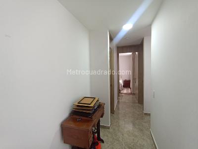 Apartamento de 2 alcobas en venta en Urb, Palmira, 57 m² · foto 12 de 20