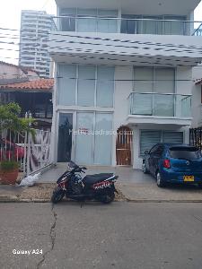 Apartamento de 2 alcobas en arriendo en Manga, Cartagena, 110 m² · foto 2 de 20