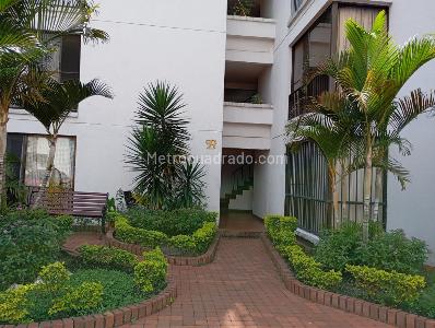 Apartamento de 3 alcobas en venta en El Ingenio Ii, Cali, 70 m² · foto 4 de 20