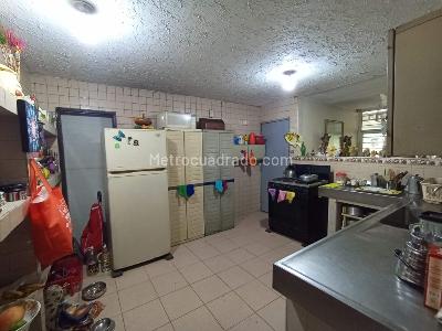 Casa de 5 alcobas en venta en Prados Del Norte, Cali, 240 m² · foto 8 de 20