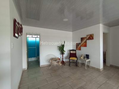 Casa de 5 alcobas en venta en Prados Del Norte, Cali, 240 m² · foto 17 de 20