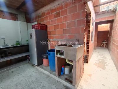 Casa de 4 alcobas en venta en Villagorogona, Cali, 130 m² · foto 8 de 20