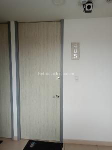 Apartamento en venta en Av, Pereira · foto 10 de 19
