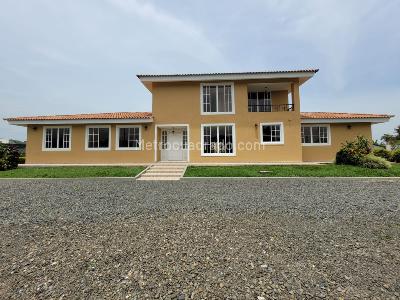 Casa en venta en Via Armenia, Pereira · foto 3 de 20