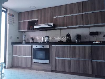 Casa de 4 alcobas en venta en Pampalinda, Cali, 400 m² · foto 11 de 20