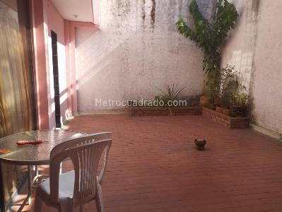 Casa de 4 alcobas en venta en Pampalinda, Cali, 400 m² · foto 14 de 20